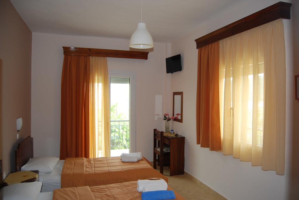 Maritsa'S Rooms Σταυρός Δωμάτιο φωτογραφία