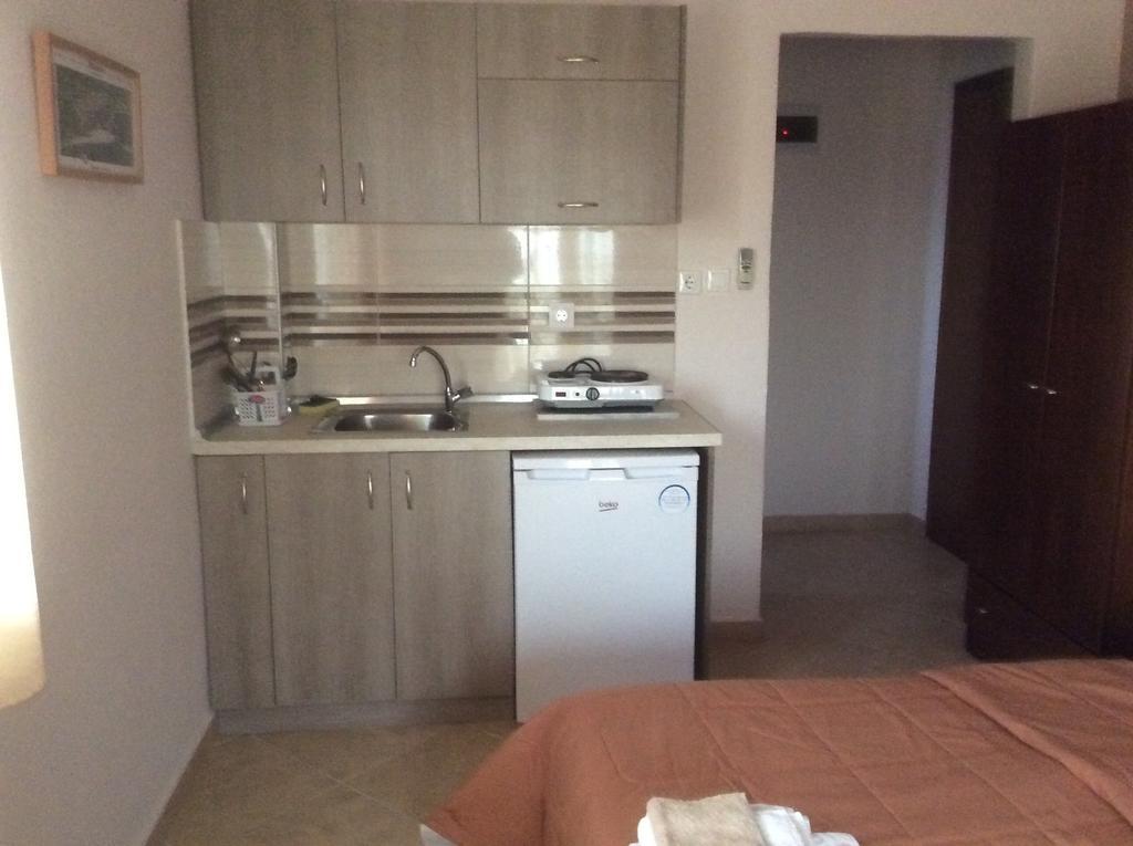 Maritsa'S Rooms Σταυρός Δωμάτιο φωτογραφία